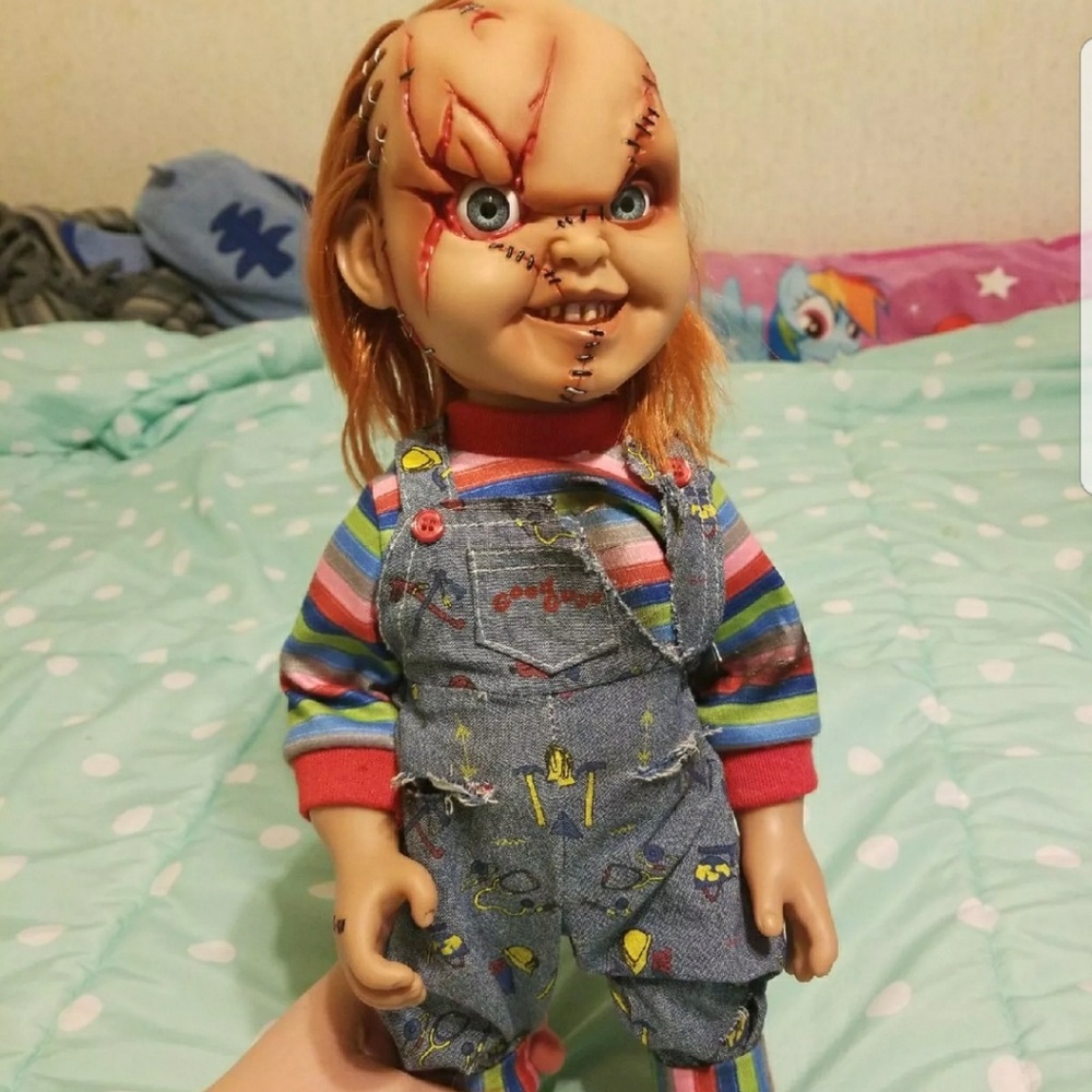 Mezco Chucky Doll