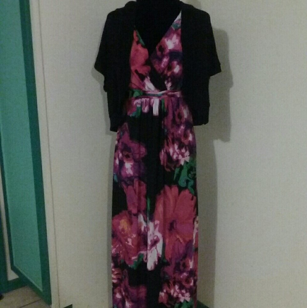 NY COLLECTION SLEEVELESS MAXI DRESS WITH CARDIGAN