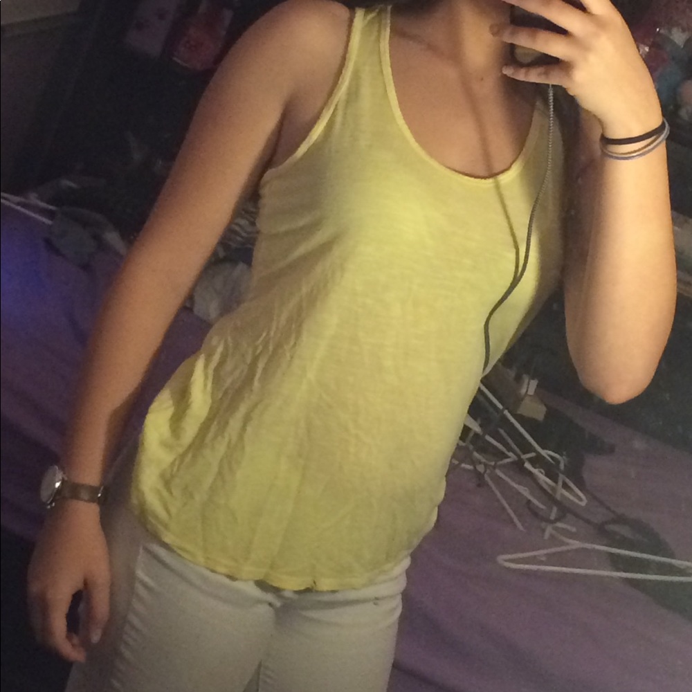 Basic yellow tank top