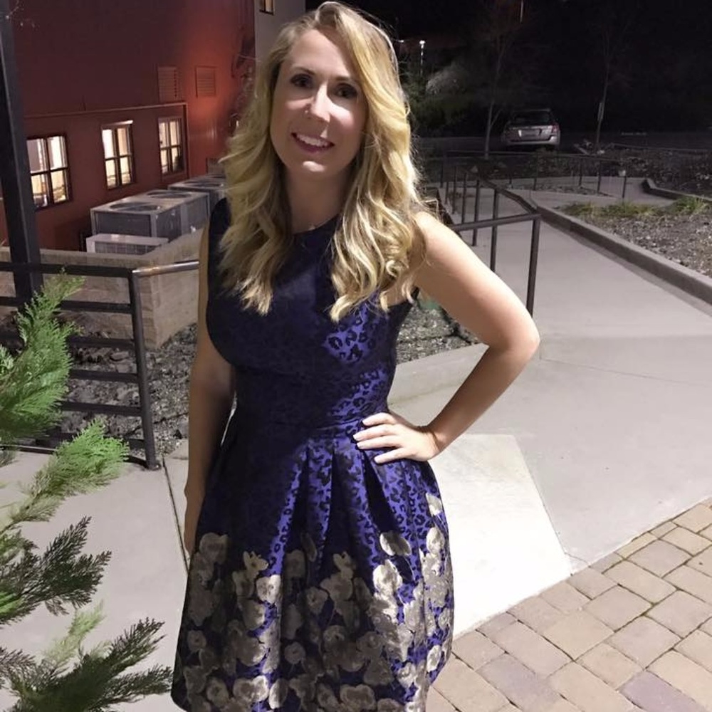 Meet your Posher, Candice