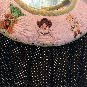 ⭐️💥Star Wars💥⭐️ Girls smocked dress