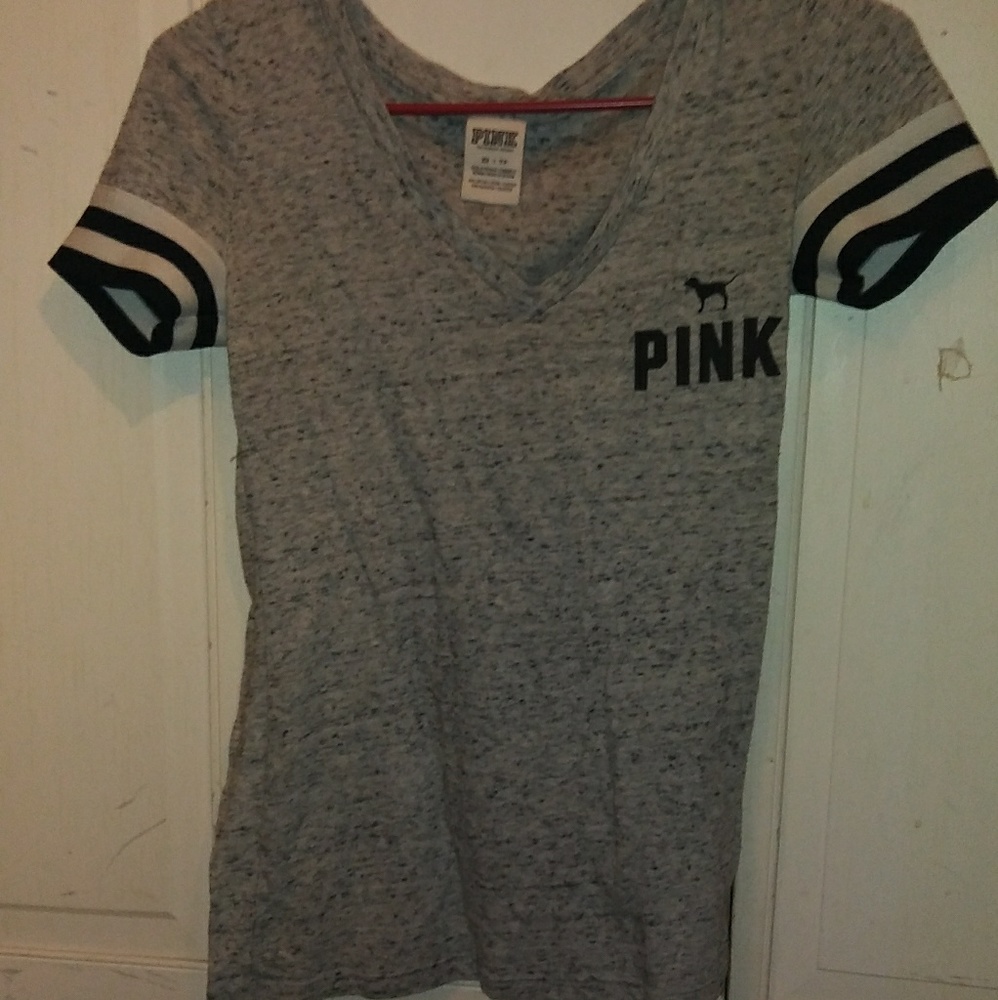 Pink v neck tshirt