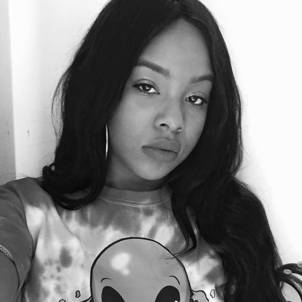 Meet your Posher, Shae