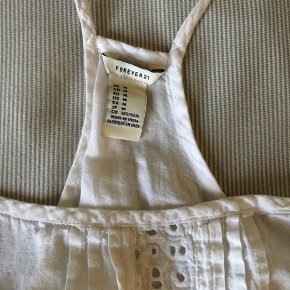 F21 embroidered tank. - Picture 2 of 2