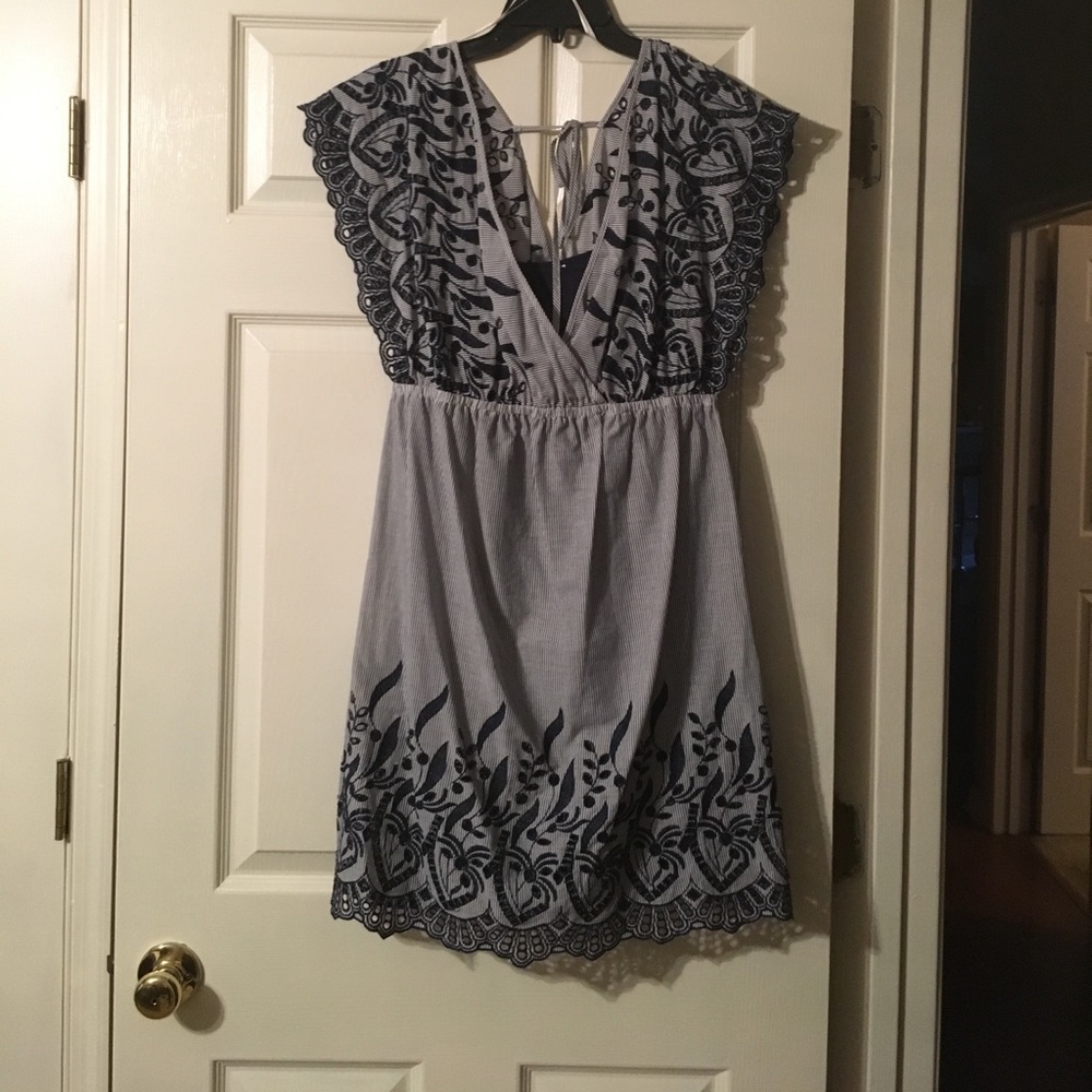 Vince Camuto dress