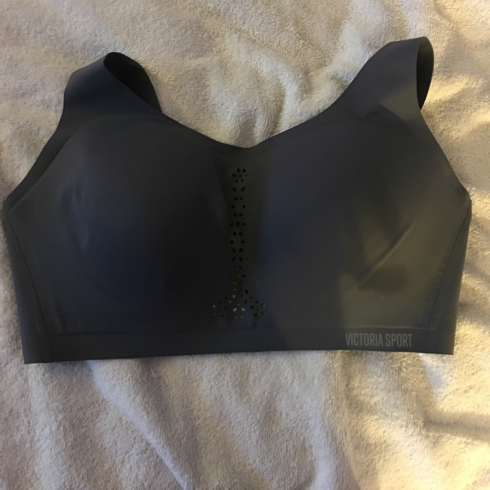 Victoria’s Sport Angel Max Sports Bra!! NWT!!!