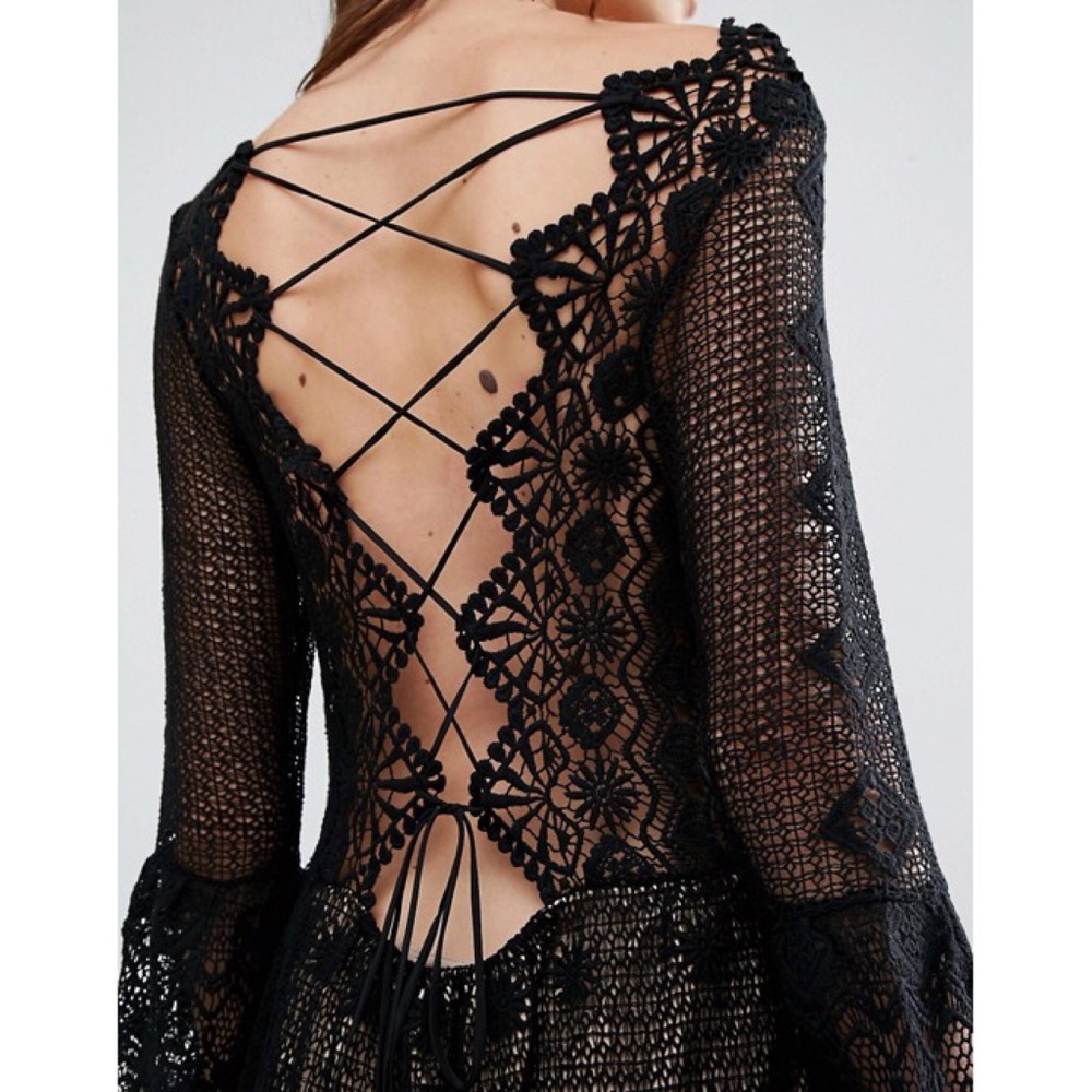 Jen’s Pirate Booty Everlasting Backless Mini Dress