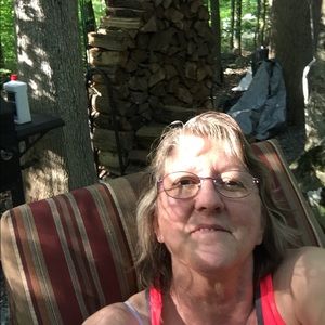 Meet your Posher, Julianna