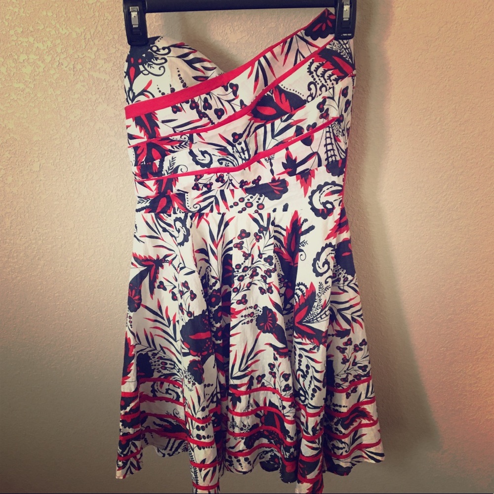 Red/wht/blck asymmetrical bustline cocktail dress