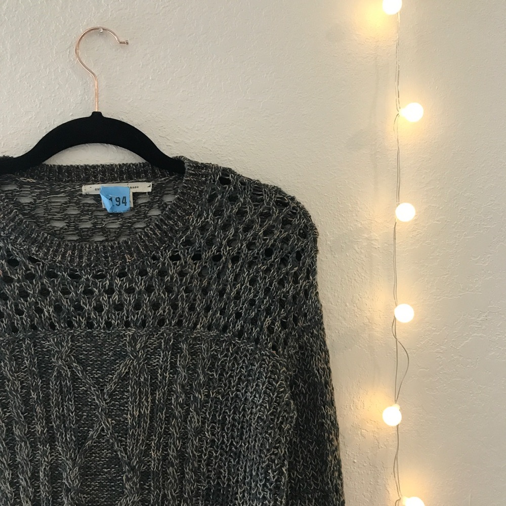 SOLD✨ uo Cable Knit Pullover Sweater - Green - Picture 2 of 6