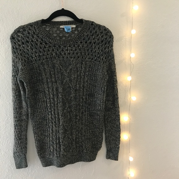 SOLD✨ uo Cable Knit Pullover Sweater - Green - Picture 4 of 6