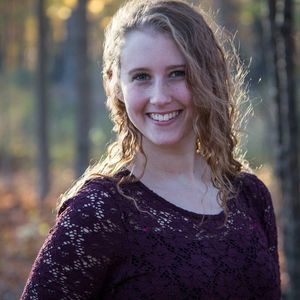 Meet your Posher, Selena