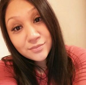 Meet your Posher, Vanessa