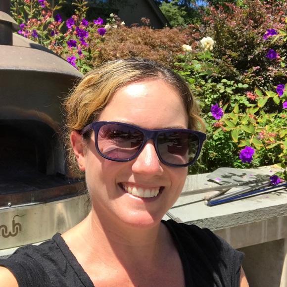 Meet your Posher, Lindsay - Picture 1 of 1