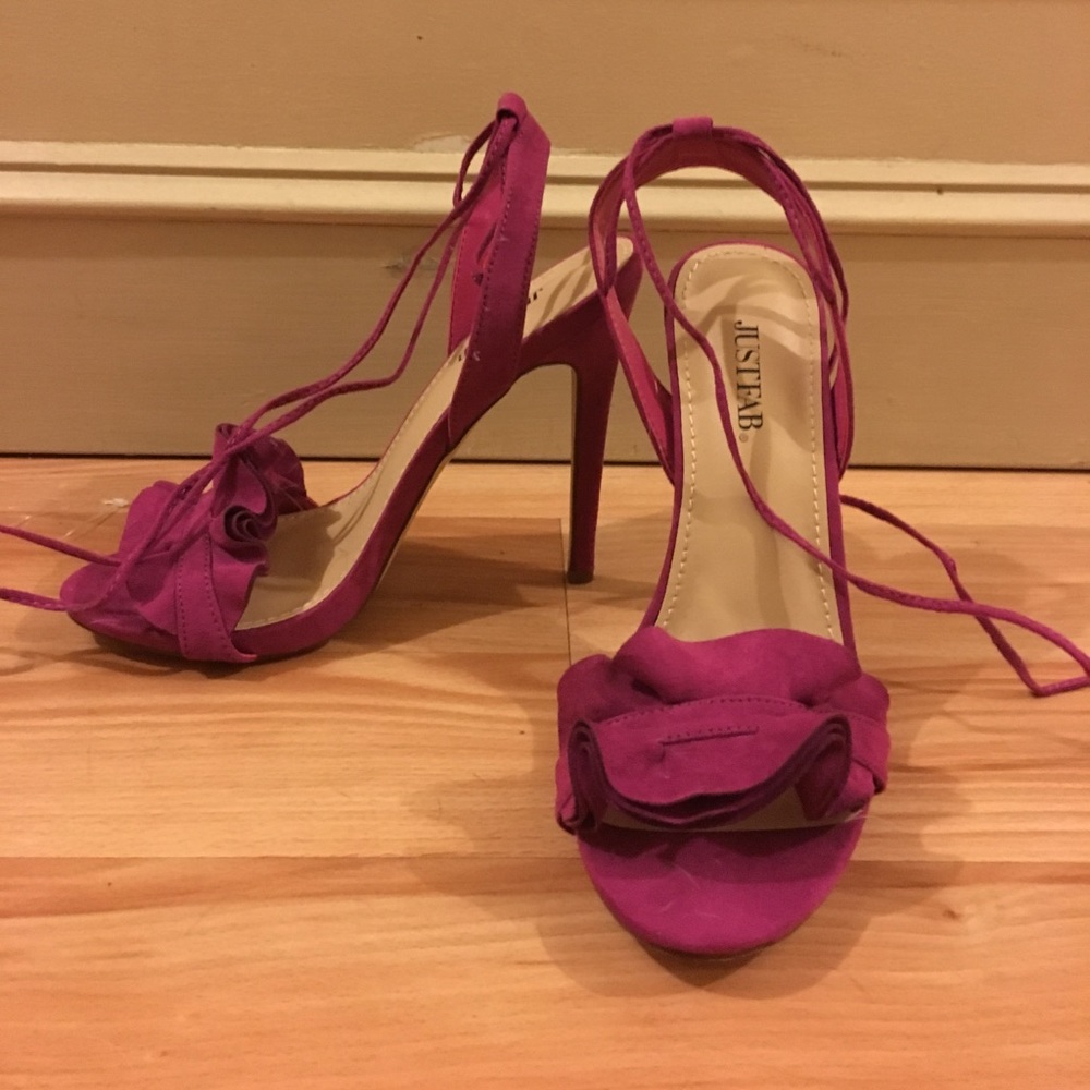 Fuschia, tie up stilettos