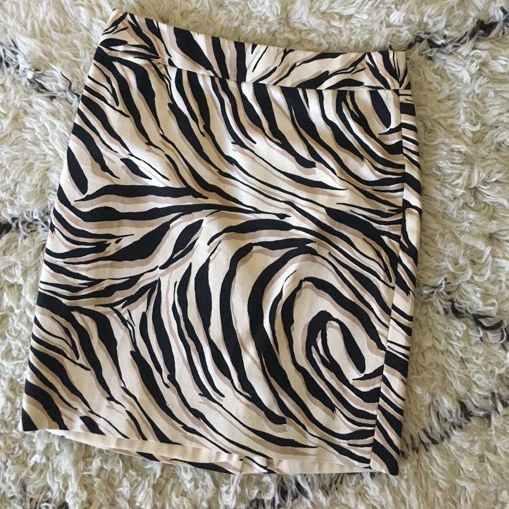Loft pencil skirt