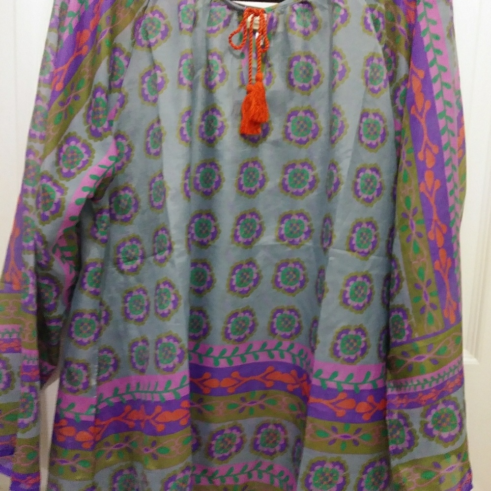 Ladies Dress Shirts