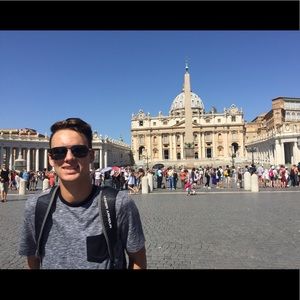 Meet your Posher, Riley