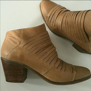 Lucky brand ankle boots