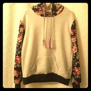 Print Hoodie