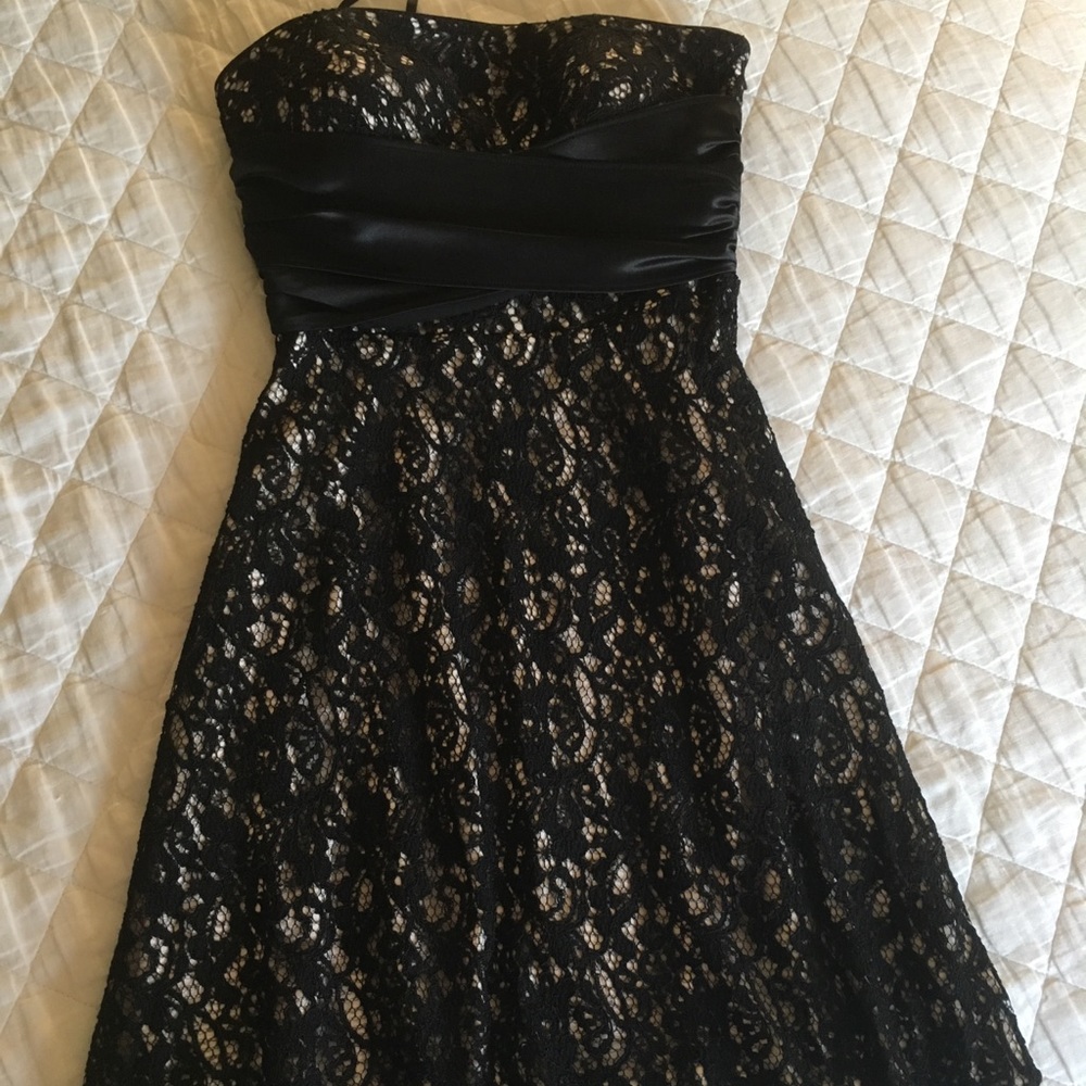 White House Black Market lace dress