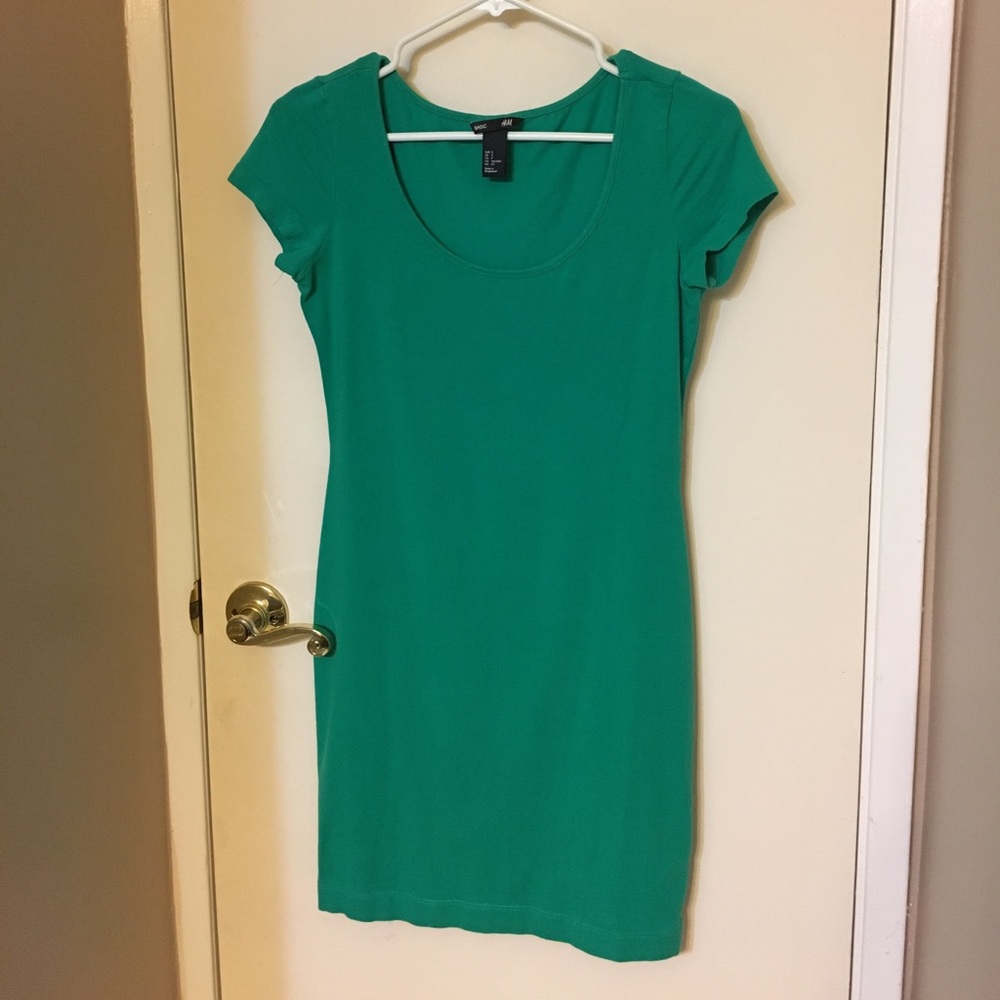 H&M Green T-shirt Dress
