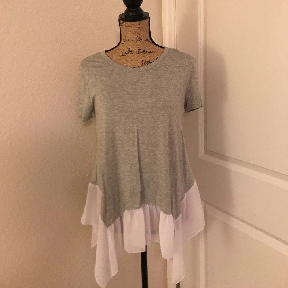 Cute cute grey with white accent top