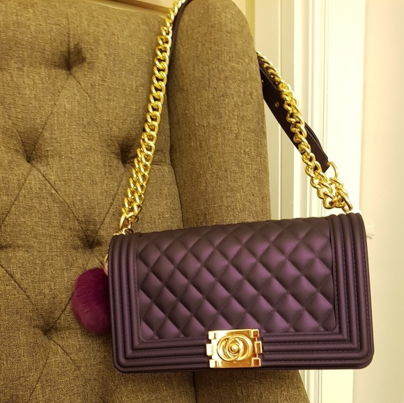 Toyboy - Picture 2 of 2