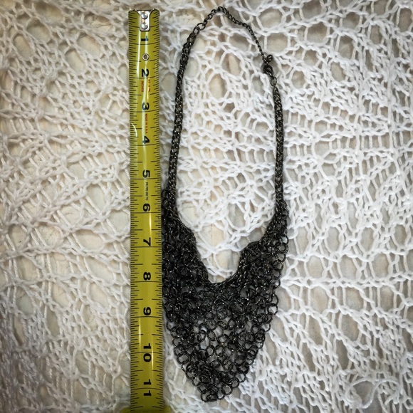 Chainmail Necklace - Picture 3 of 4