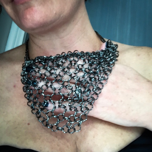 Chainmail Necklace - Picture 4 of 4