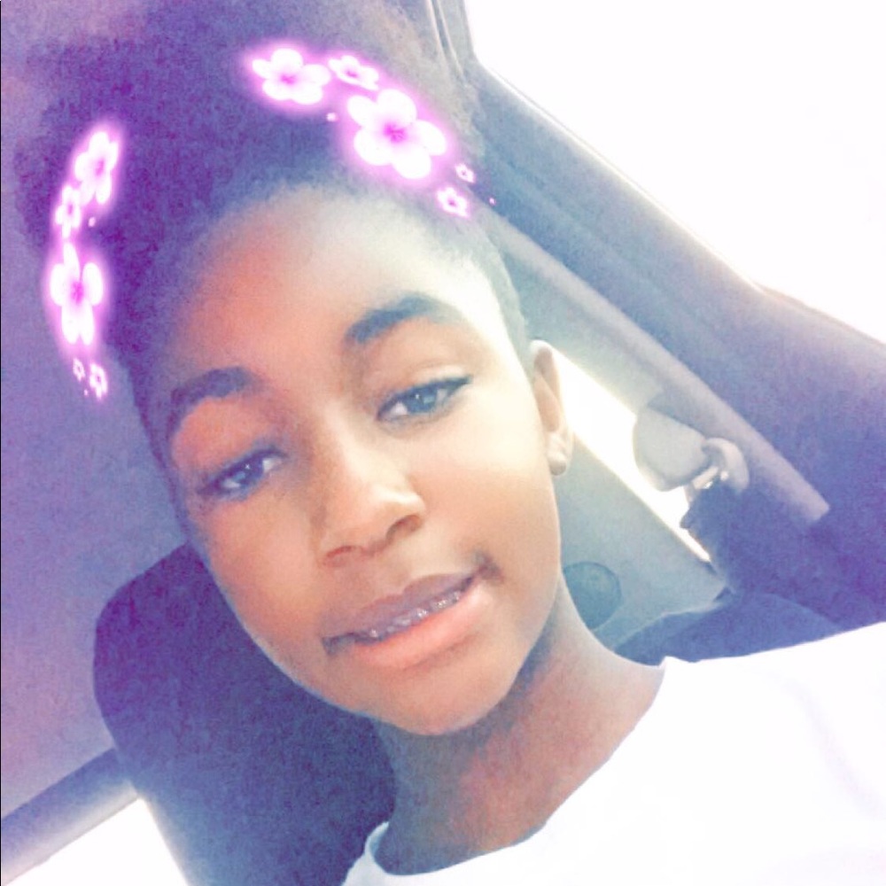 Meet your Posher, Michaela