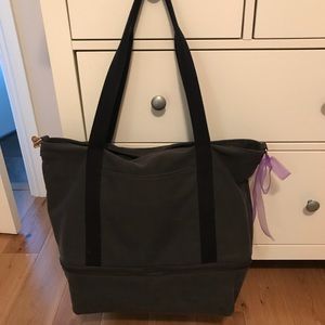 Lo & Sons Catalina Deluxe Tote