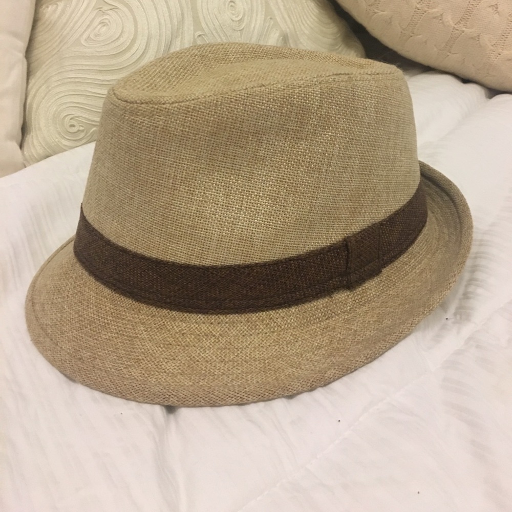 The fedora that matches anything!