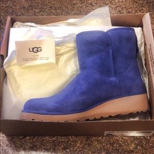 Ugh boots. Brand new in box. Size 8