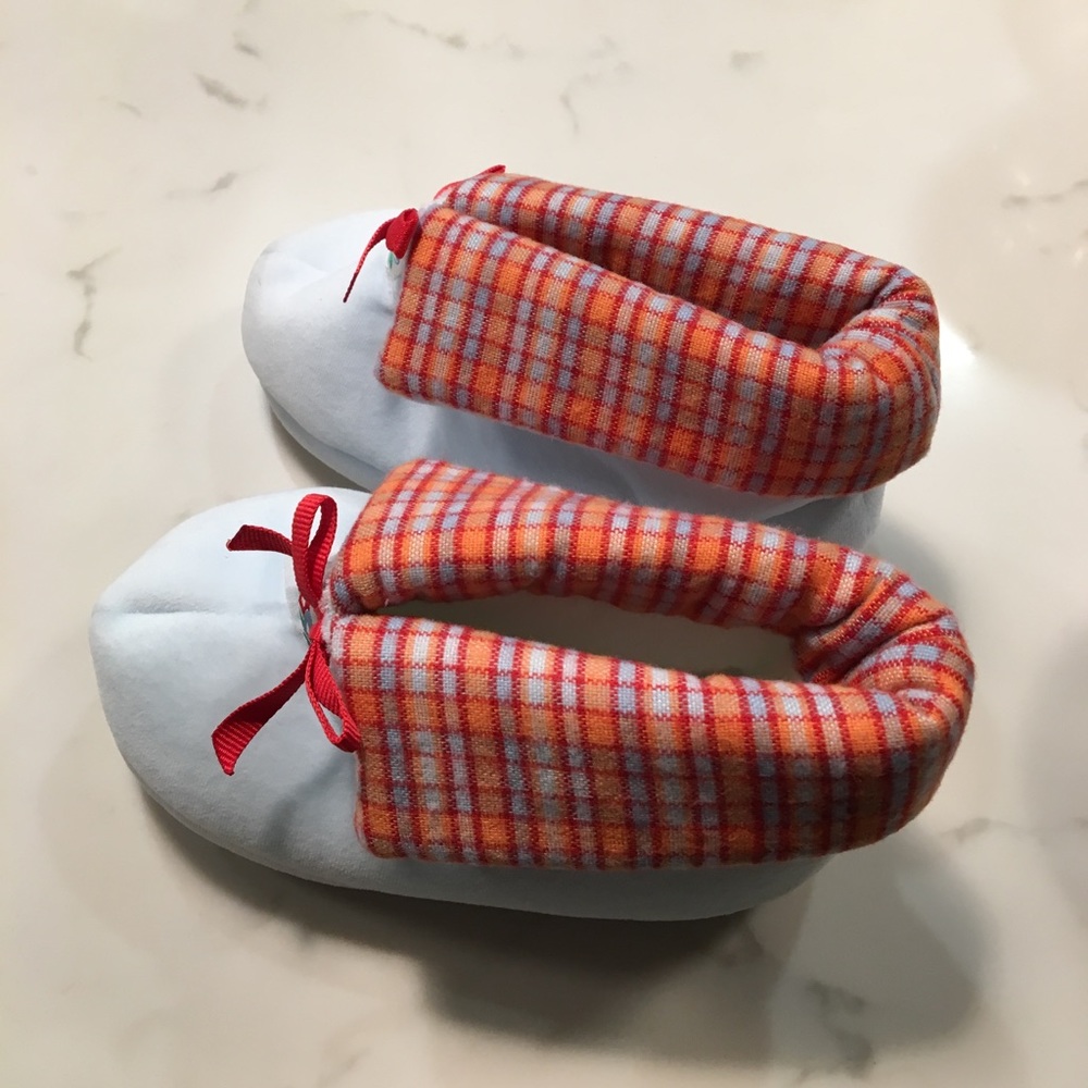 Bitty baby slipper (American Girl)