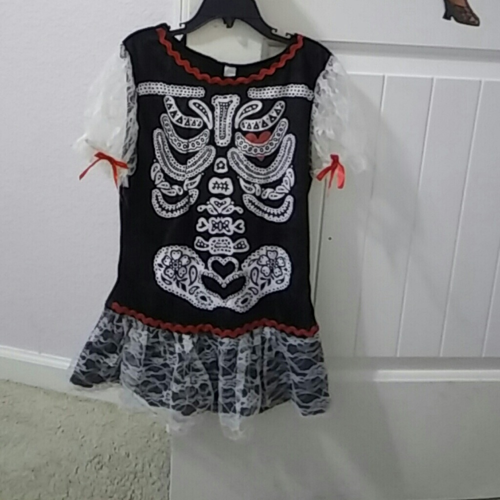Girls skeleton dress