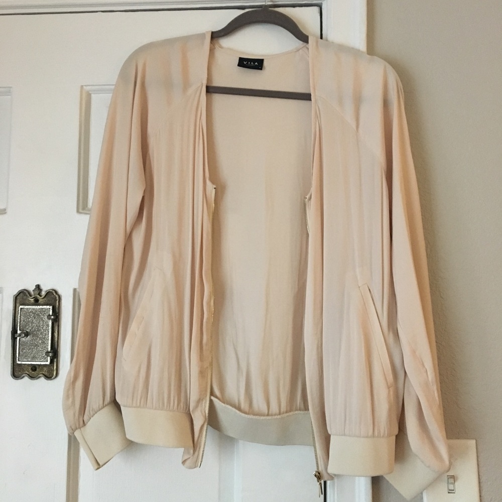 Cream relaxed bomber