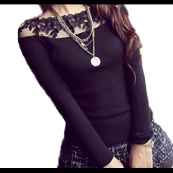 Tops - Black lace neckline women’s top blouse