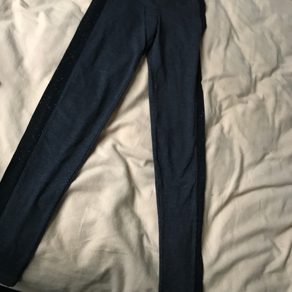 Victoria's Secret pink leggings - Picture 8 of 8