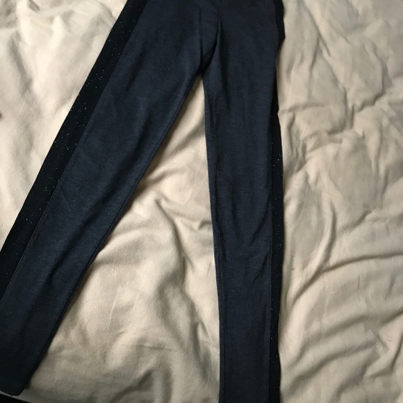 Victoria's Secret pink leggings - Picture 8 of 8