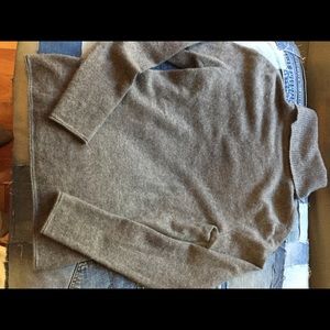 Cashmere TurtleNeck Sweater, size S