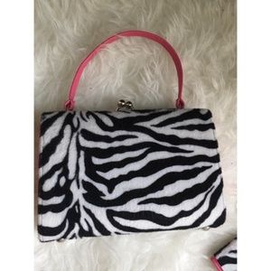 BEAUTIFUL ANIMAL PRINT BAG