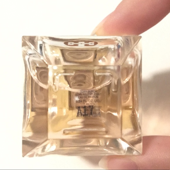 Love Relentlessly by Tory Burch Women’s Perfume - Picture 5 of 6