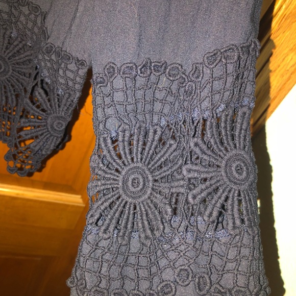 Navy blue lace shirt - Picture 2 of 3