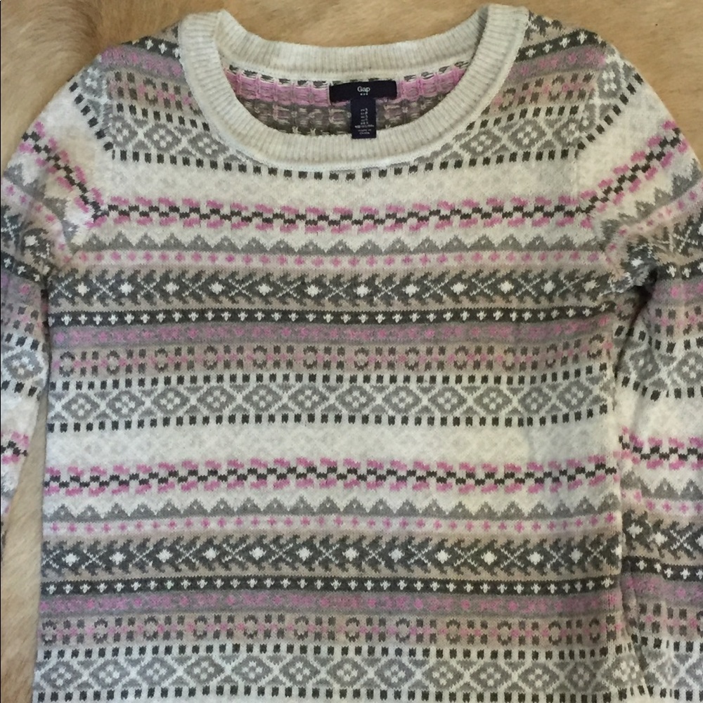 GAP Sweater Size S