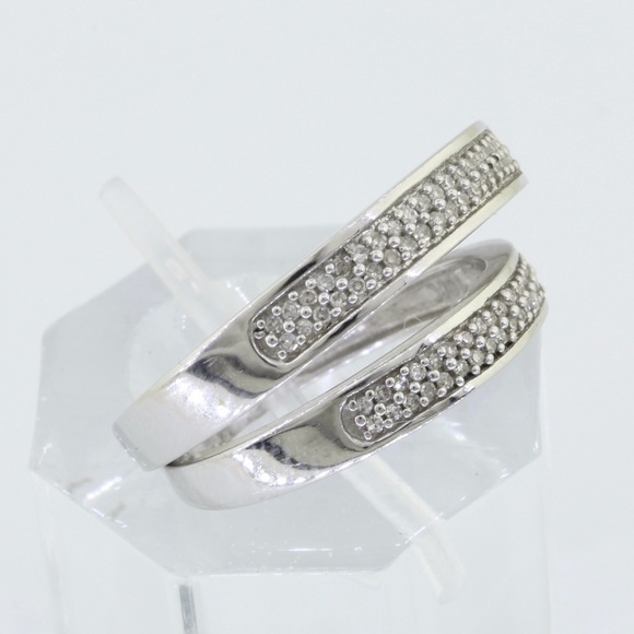 10K His and Her's Trio Diamond Wedding Set - Picture 7 of 7