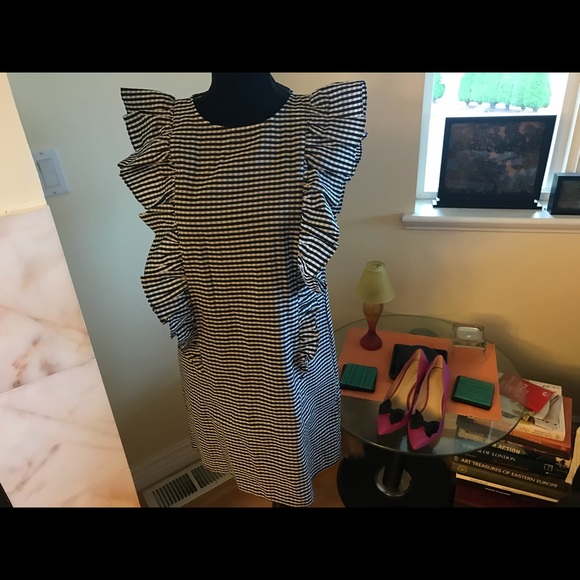 H&M Ruffled Dress - Picture 2 of 8