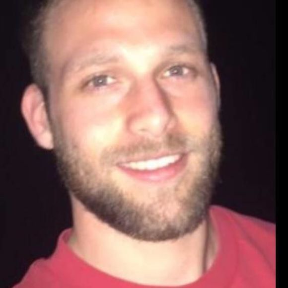 Meet your Posher, Chris - Picture 1 of 1