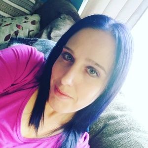 Meet your Posher, Cassandra