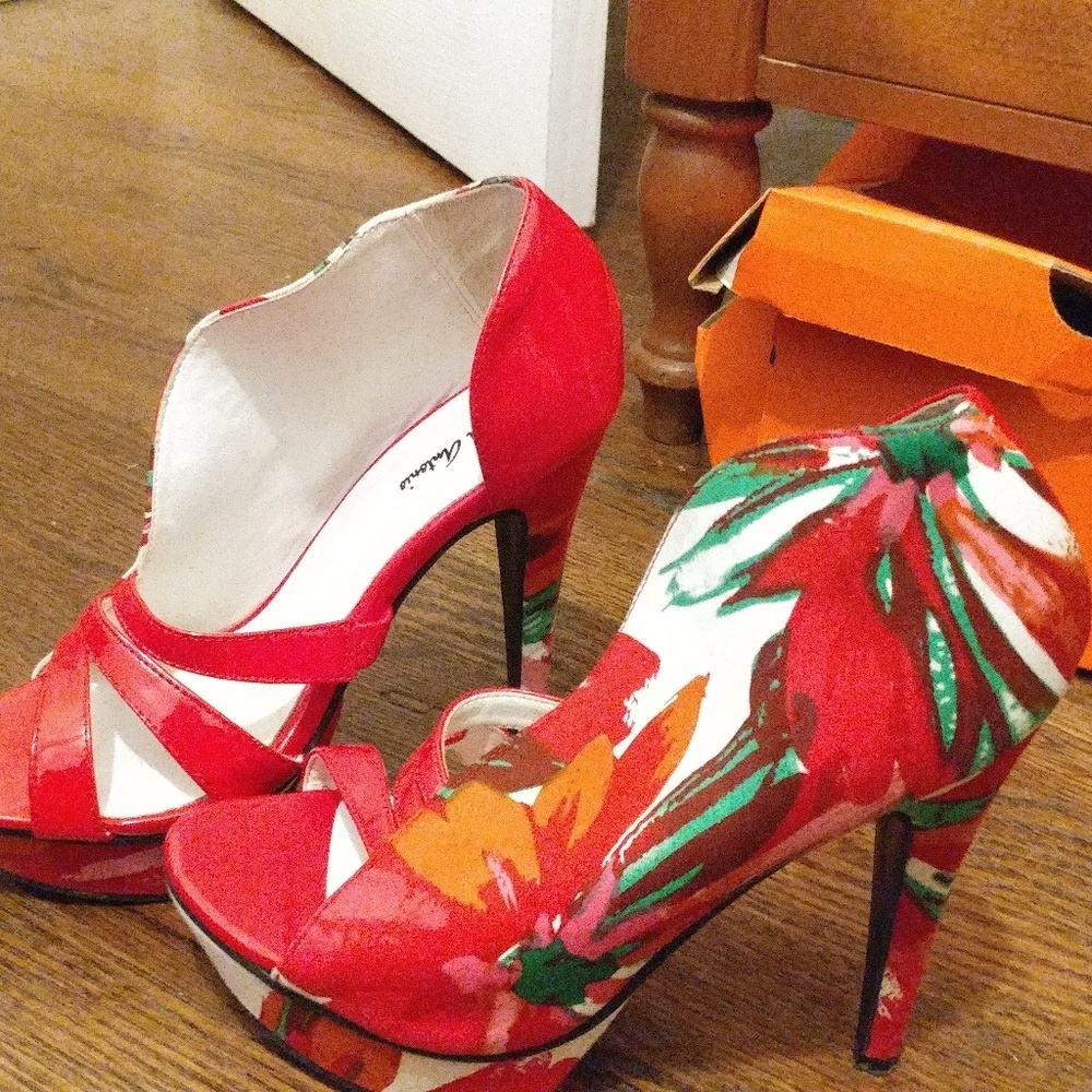 Heels Red Floral